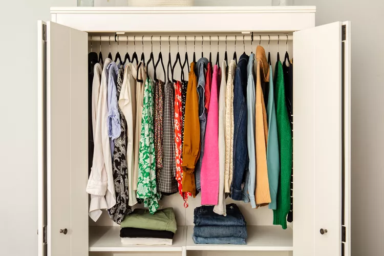 closetPhoto